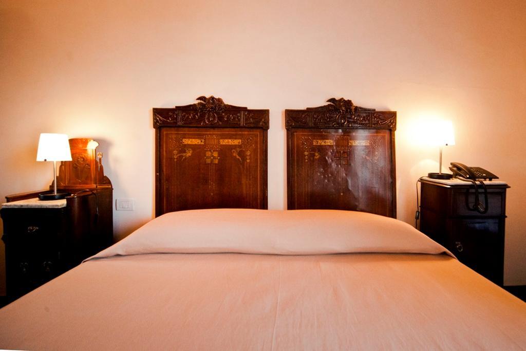 Hotel Dell'Orologio Ragusa Luaran gambar